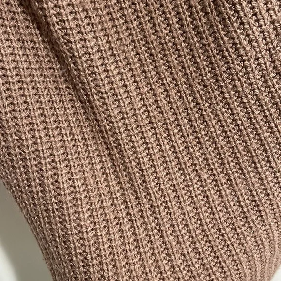 Dusty Mauve off shoulder sweater - Charlotte Russe - size S - Picture 2 of 2